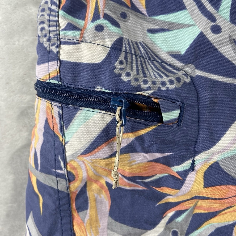 Patagonia Board Shorts mens 30 Printed Wavefarer 8" Inseam Floral Print Tropical - Picture 3 of 11